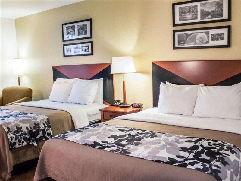 Quality Inn & Suites Чемберсберг Экстерьер фото