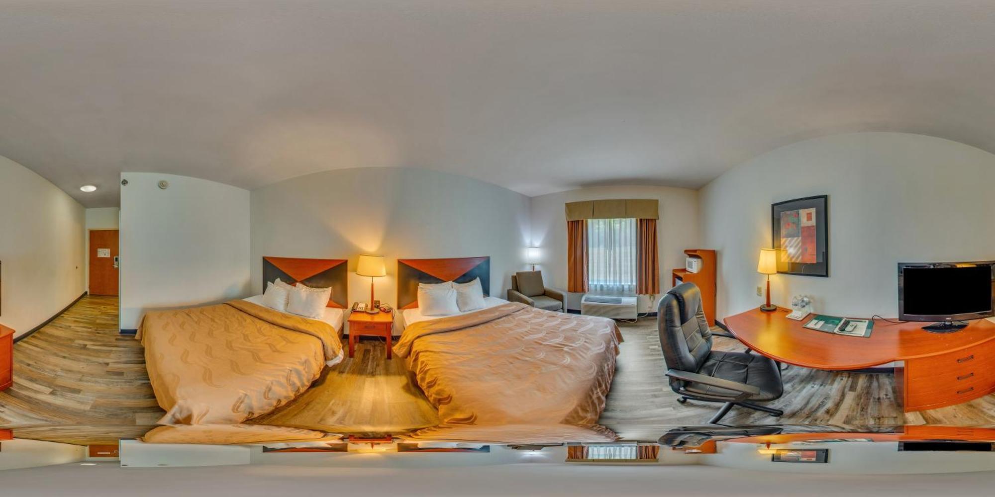 Quality Inn & Suites Чемберсберг Экстерьер фото