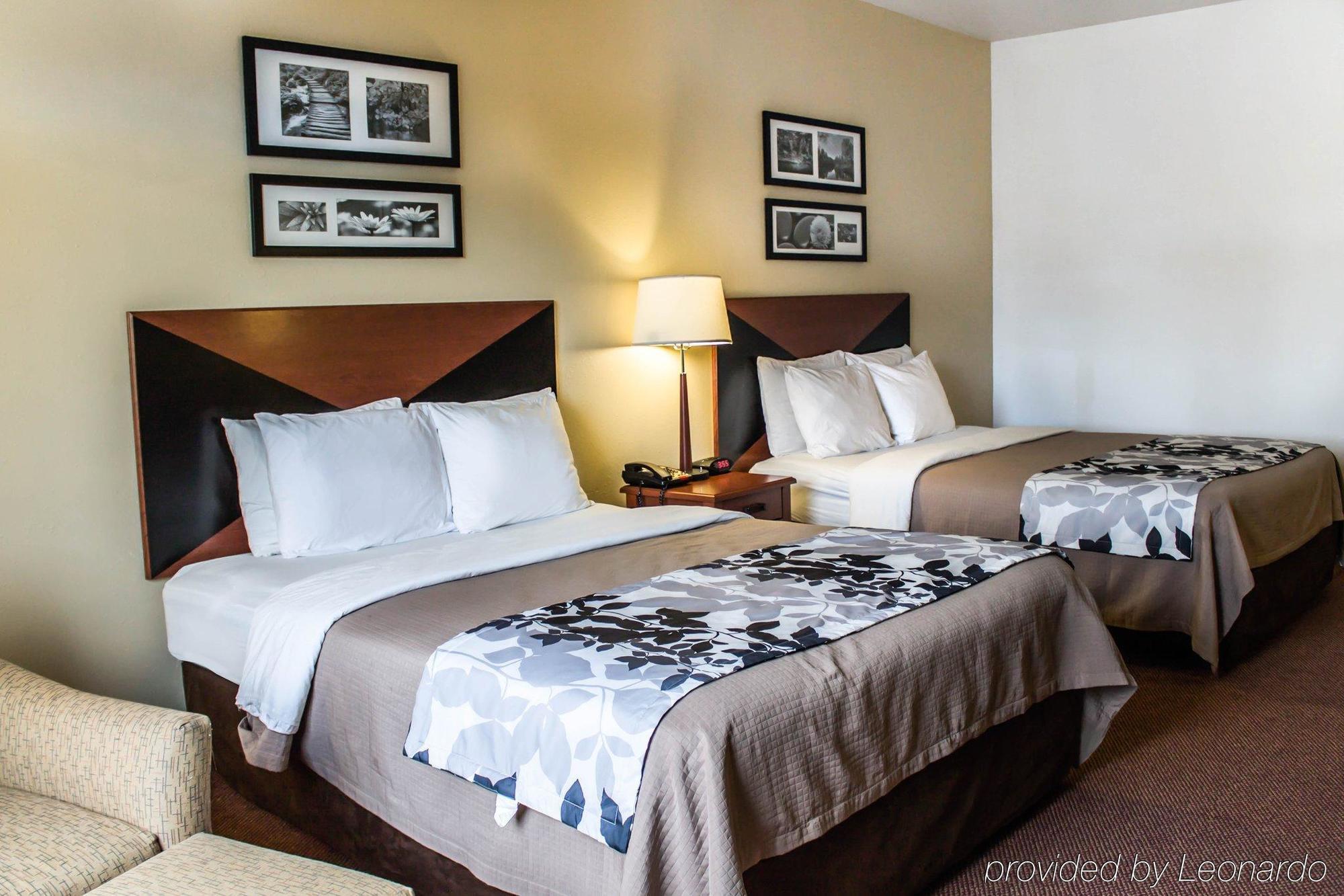 Quality Inn & Suites Чемберсберг Экстерьер фото