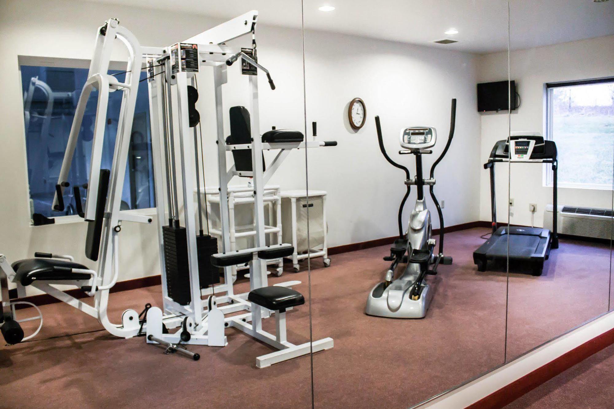 Quality Inn & Suites Чемберсберг Экстерьер фото